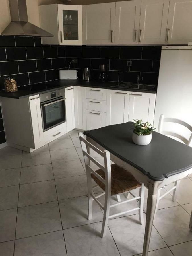 Le Charm'En Gite Villa Турне Екстериор снимка